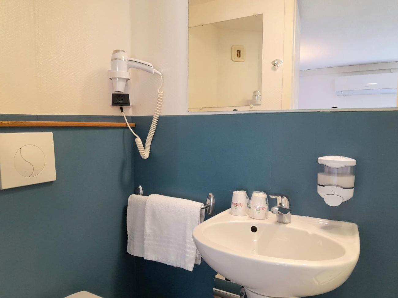 Fasthotel Narbonne Dış mekan fotoğraf